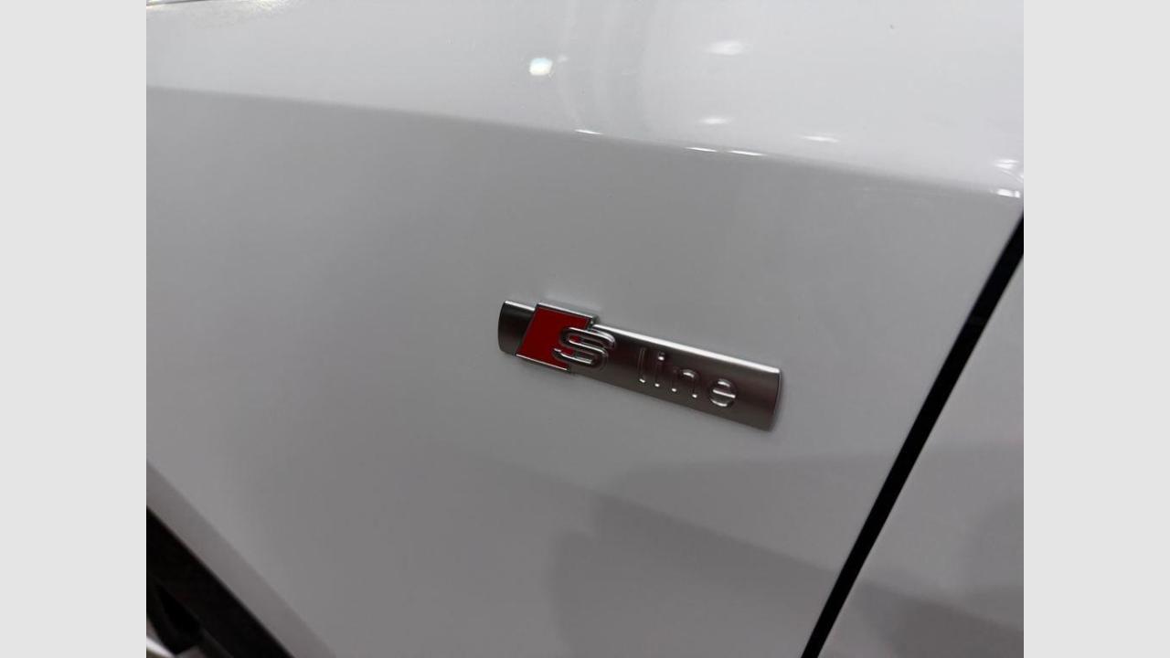 imagen swiper vehículo 18