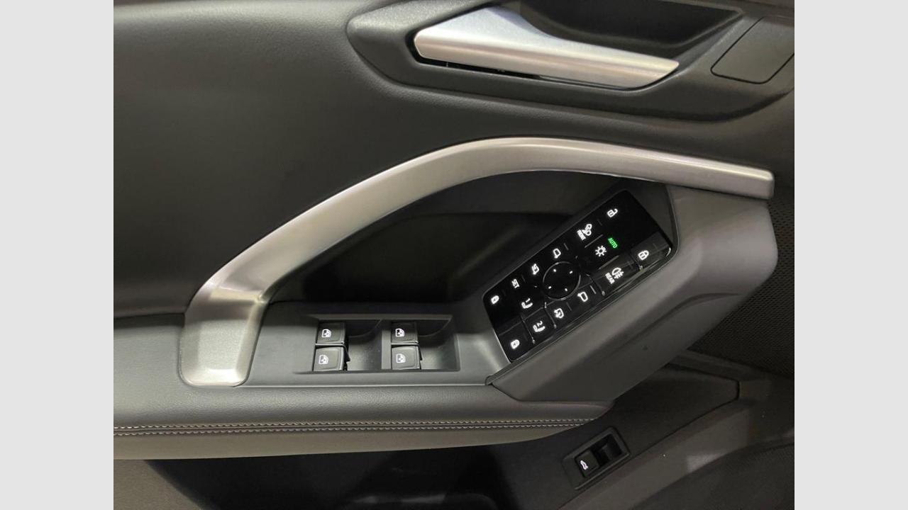 imagen swiper vehículo 15