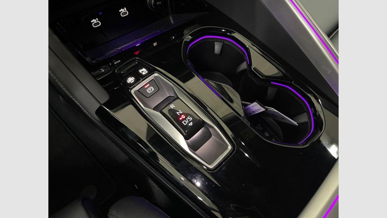 imagen swiper vehículo 19