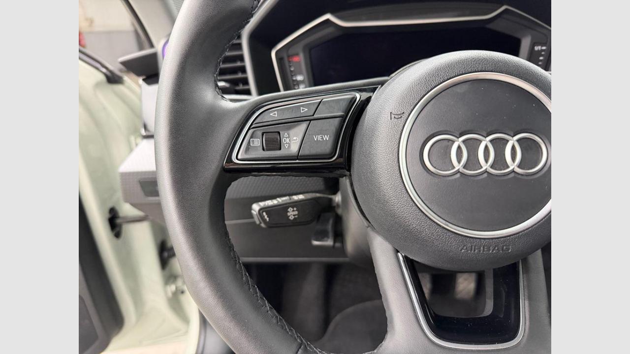 imagen swiper vehículo 15