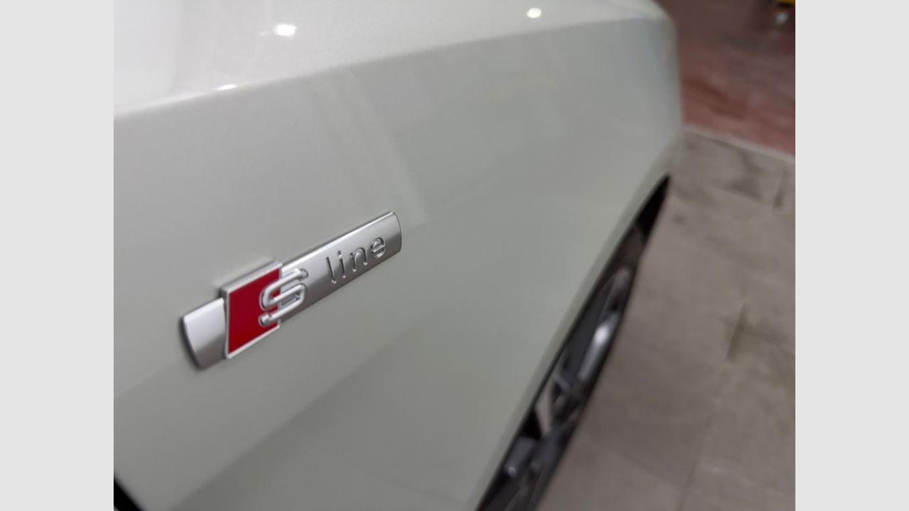 imagen swiper vehículo 19