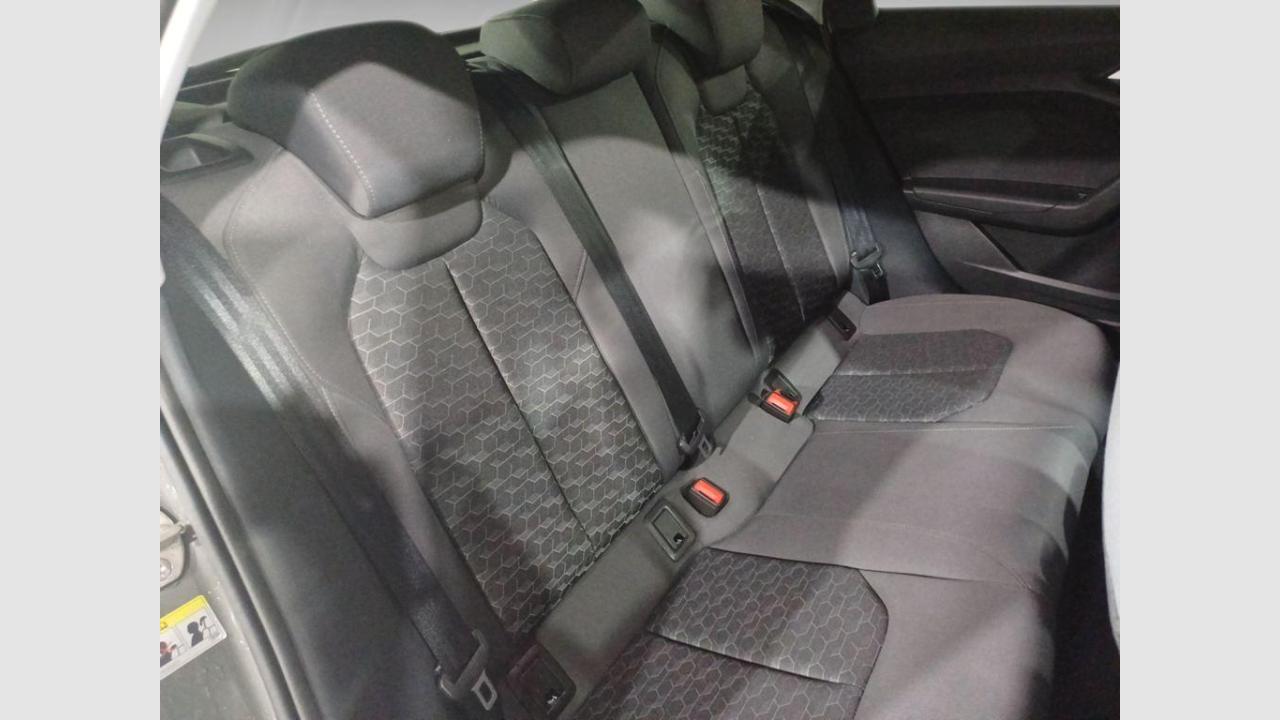 imagen swiper vehículo 9