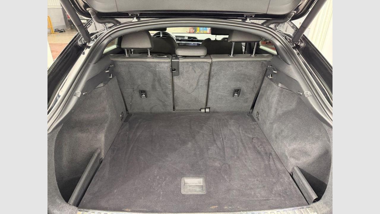 imagen swiper vehículo 10