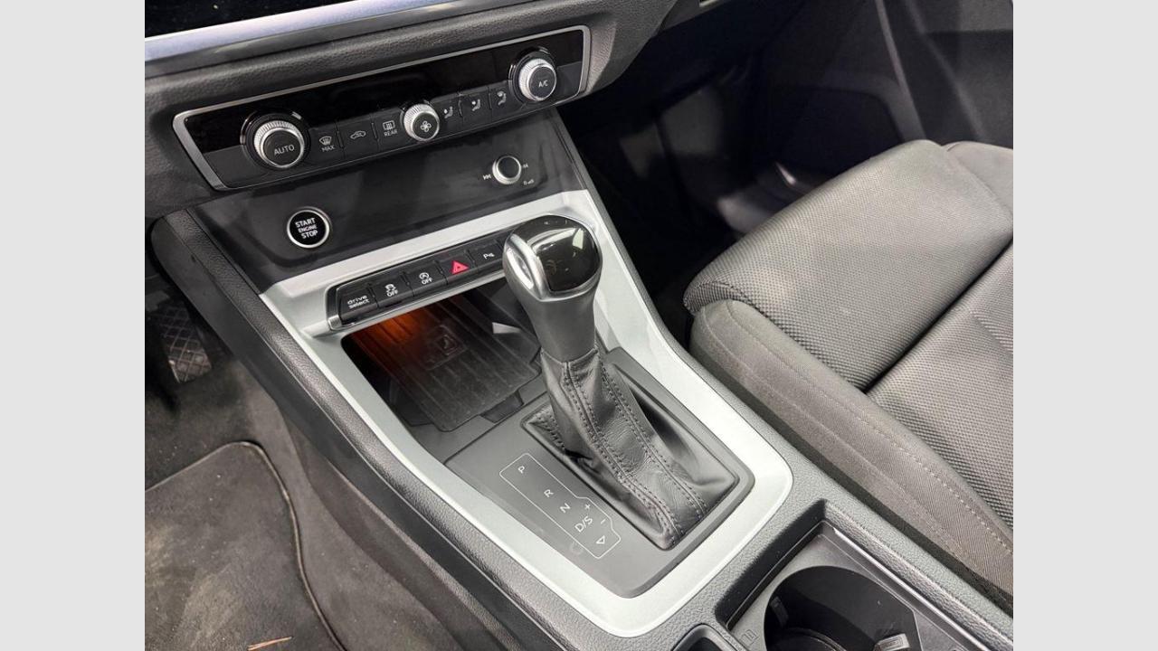 imagen swiper vehículo 18