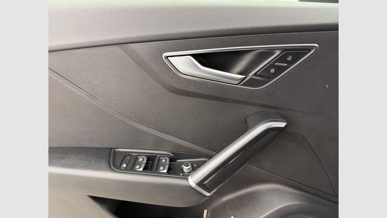 imagen swiper vehículo 15