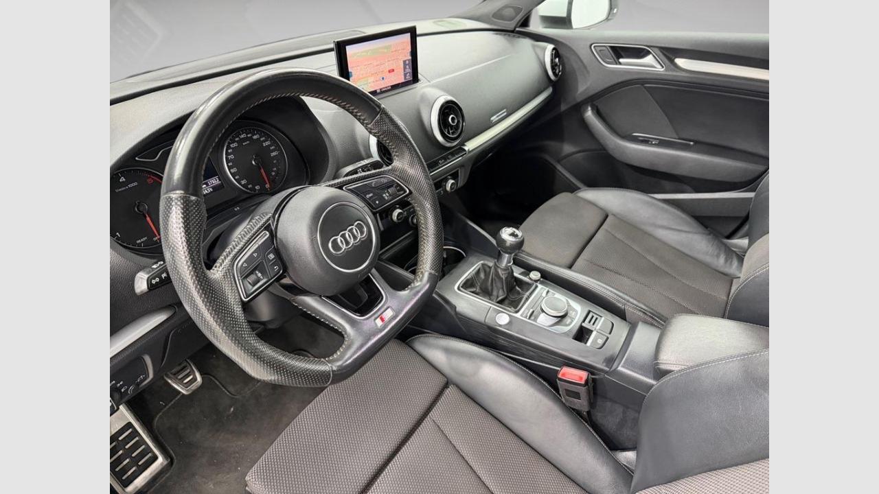 imagen swiper vehículo 12