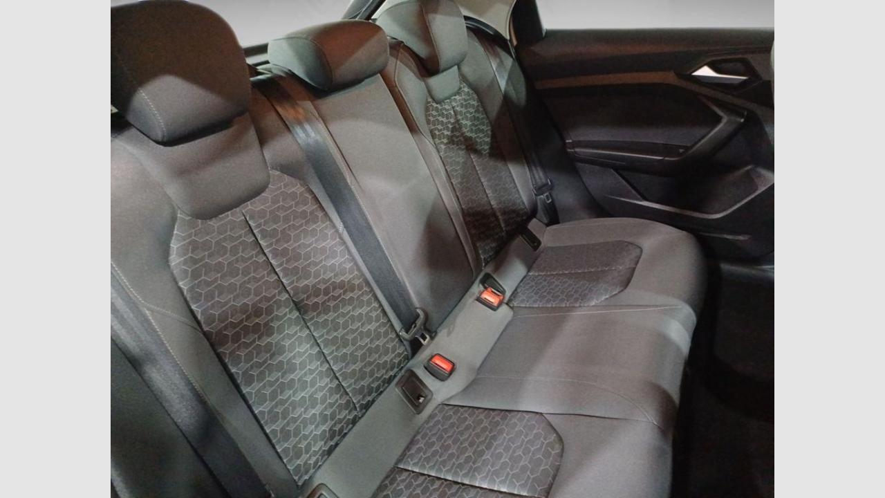 imagen swiper vehículo 8