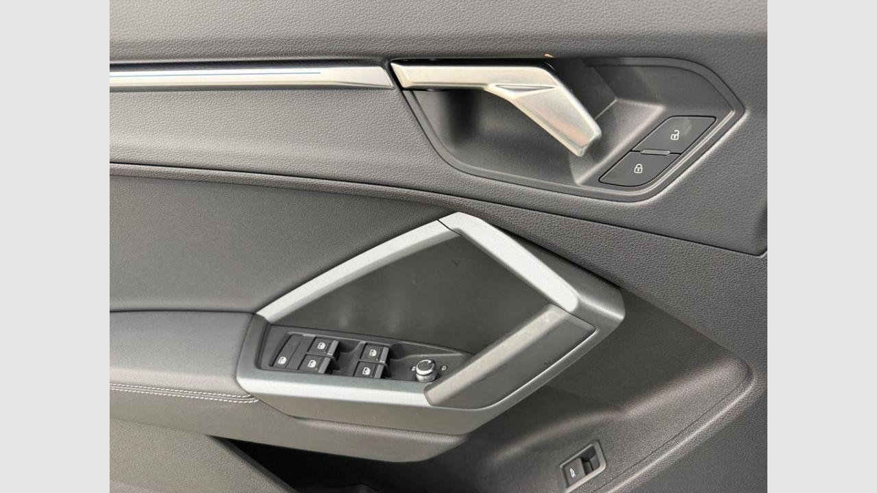 imagen swiper vehículo 15