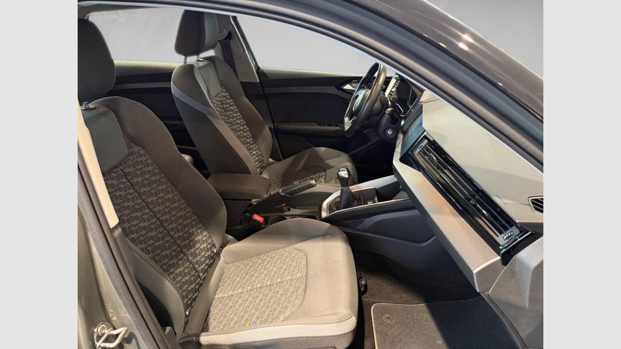 imagen swiper vehículo 9