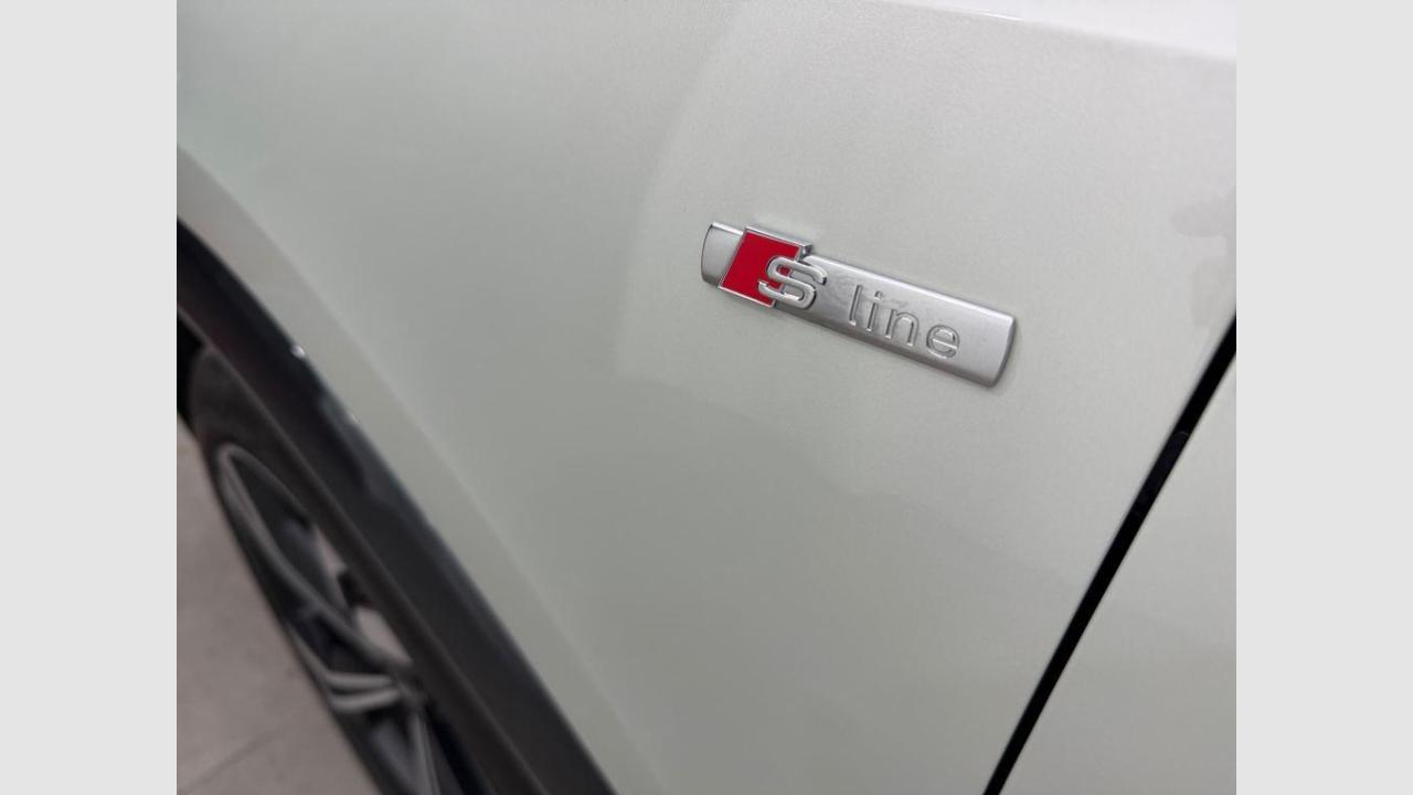 imagen swiper vehículo 18