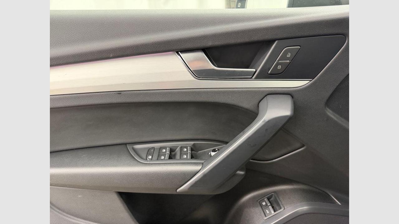 imagen swiper vehículo 15