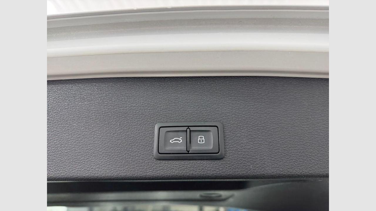 imagen swiper vehículo 11