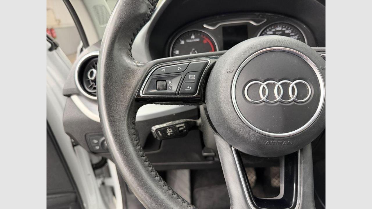 imagen swiper vehículo 16