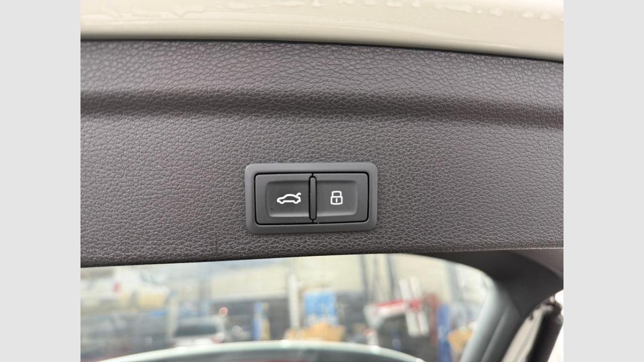 imagen swiper vehículo 11