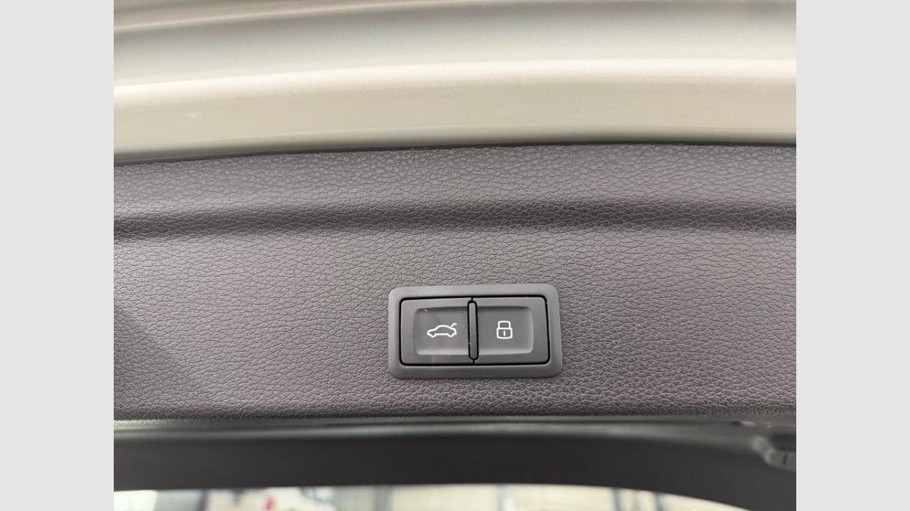 imagen swiper vehículo 11