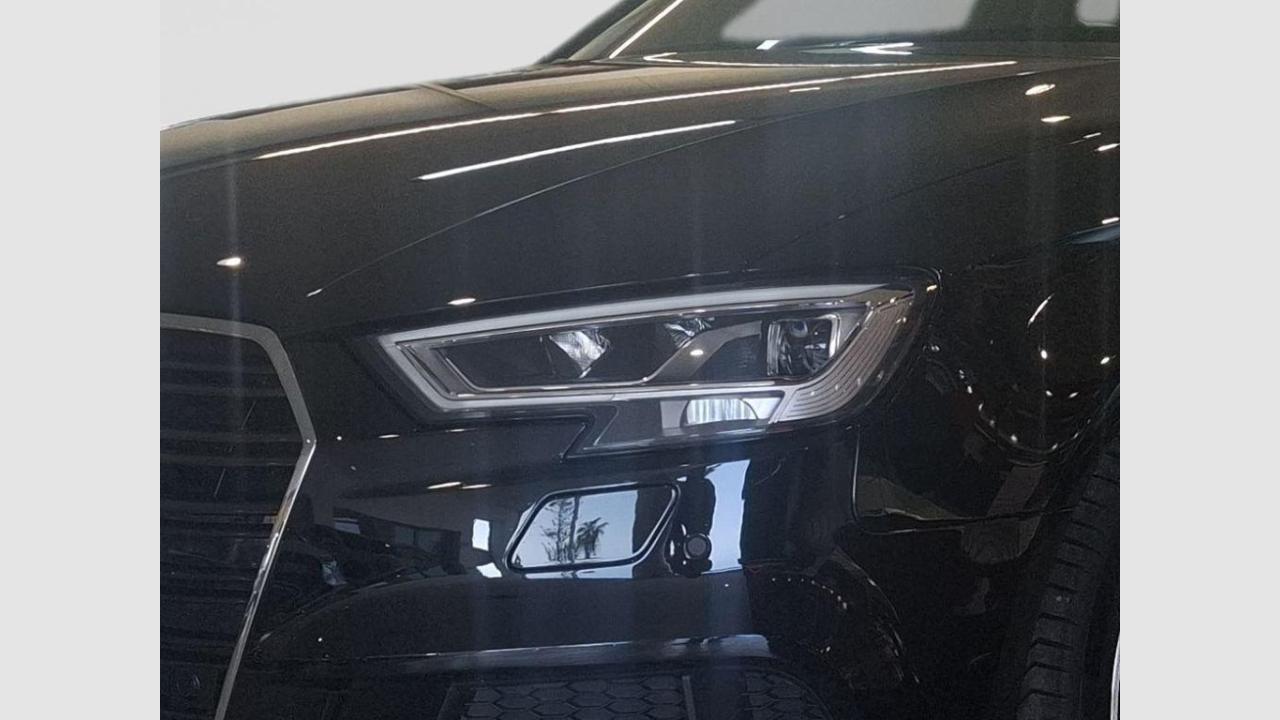 imagen swiper vehículo 6