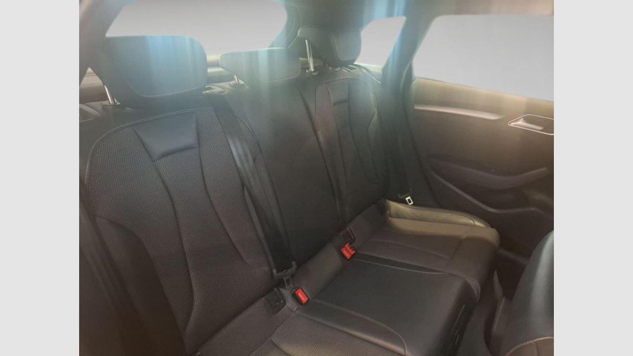 imagen swiper vehículo 8