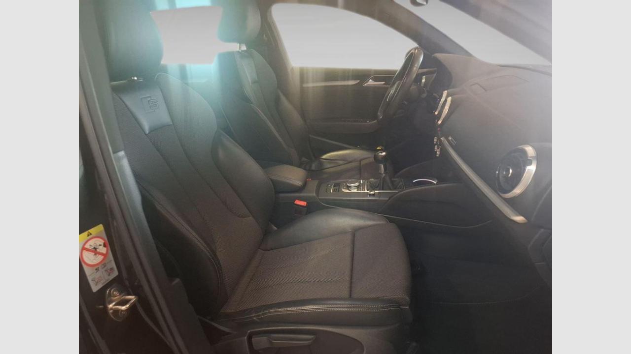 imagen swiper vehículo 9