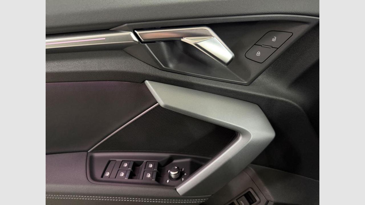 imagen swiper vehículo 15