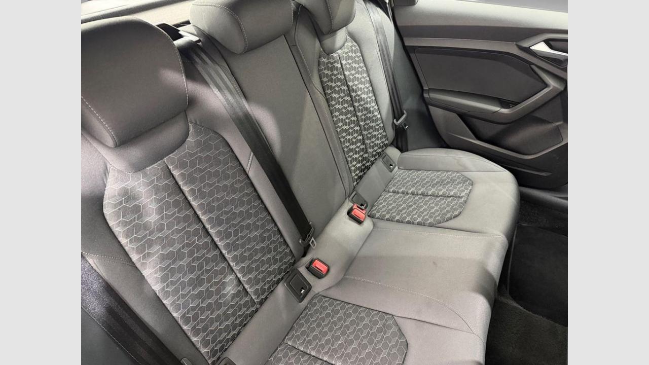 imagen swiper vehículo 8