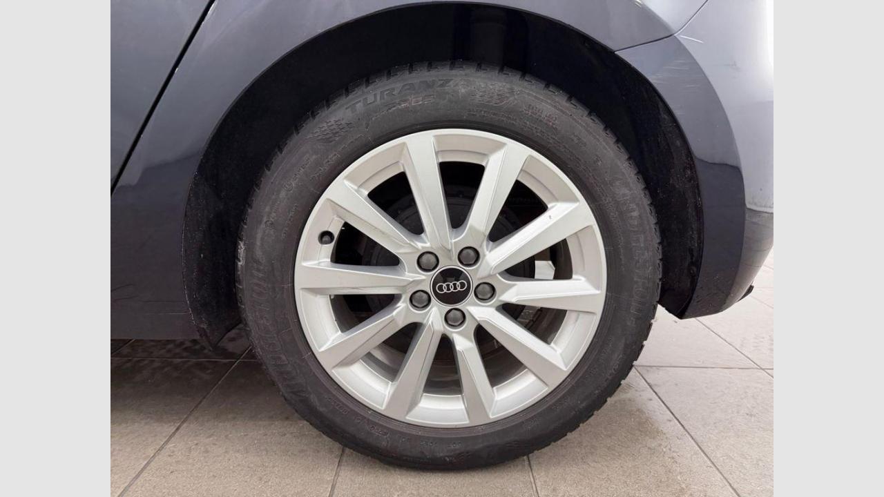 imagen swiper vehículo 17