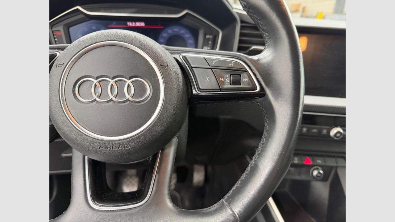 imagen swiper vehículo 16