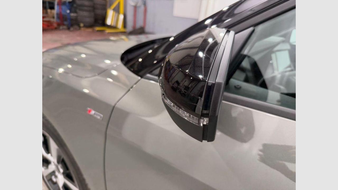 imagen swiper vehículo 17