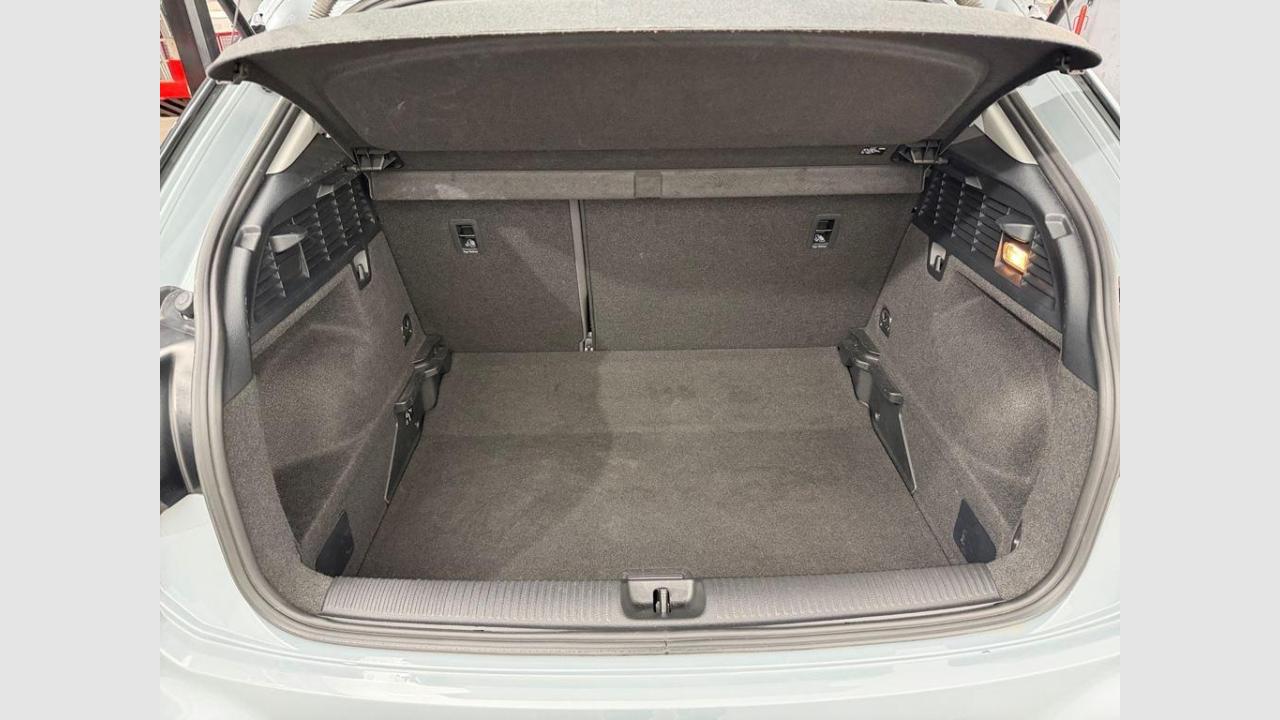 imagen swiper vehículo 9