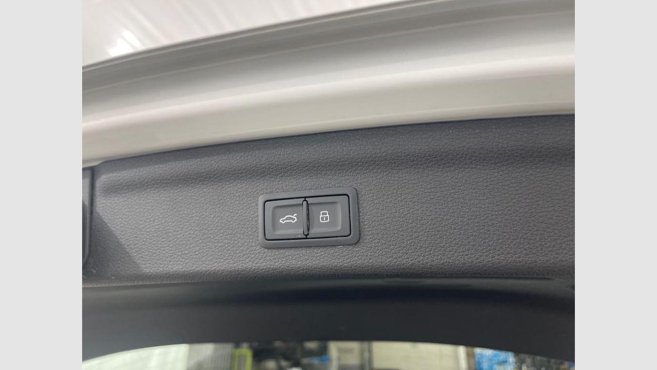 imagen swiper vehículo 11