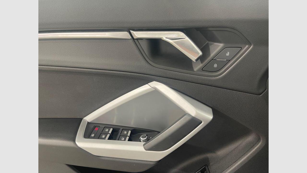 imagen swiper vehículo 15