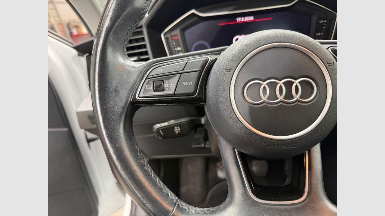 imagen swiper vehículo 14