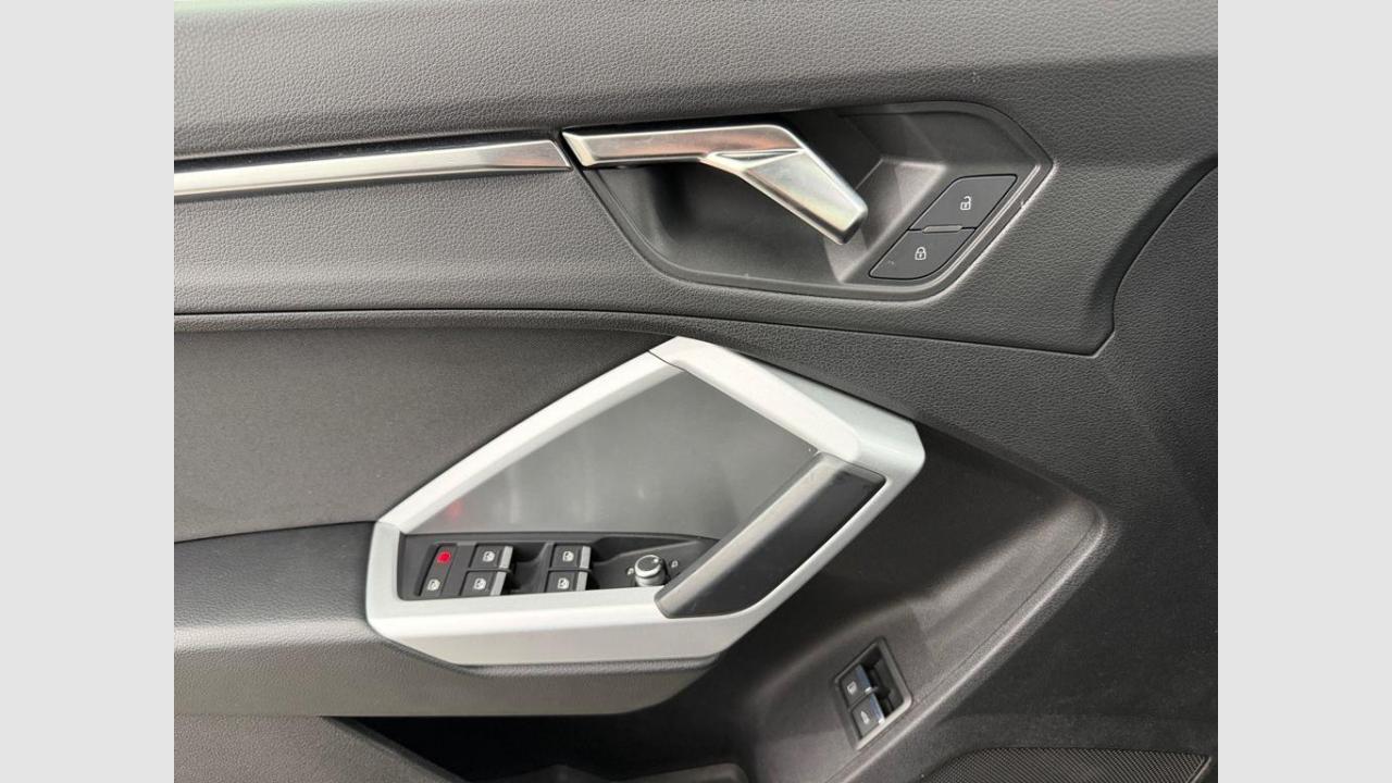 imagen swiper vehículo 14