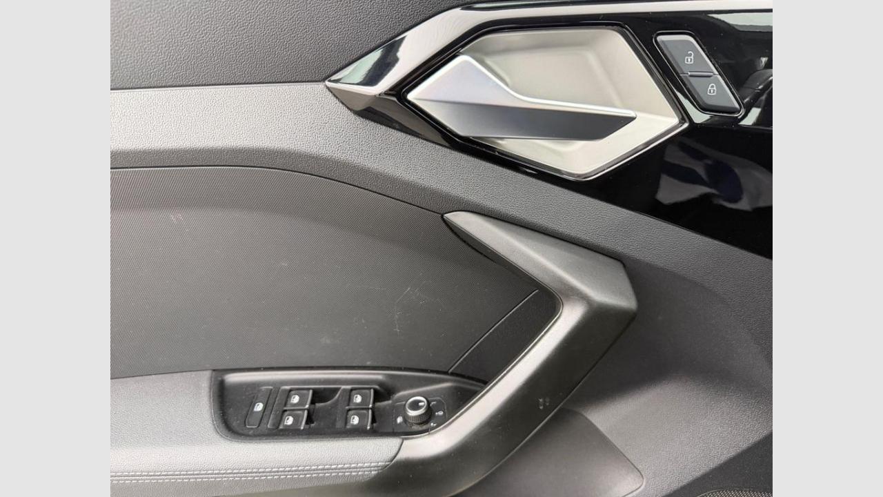 imagen swiper vehículo 15