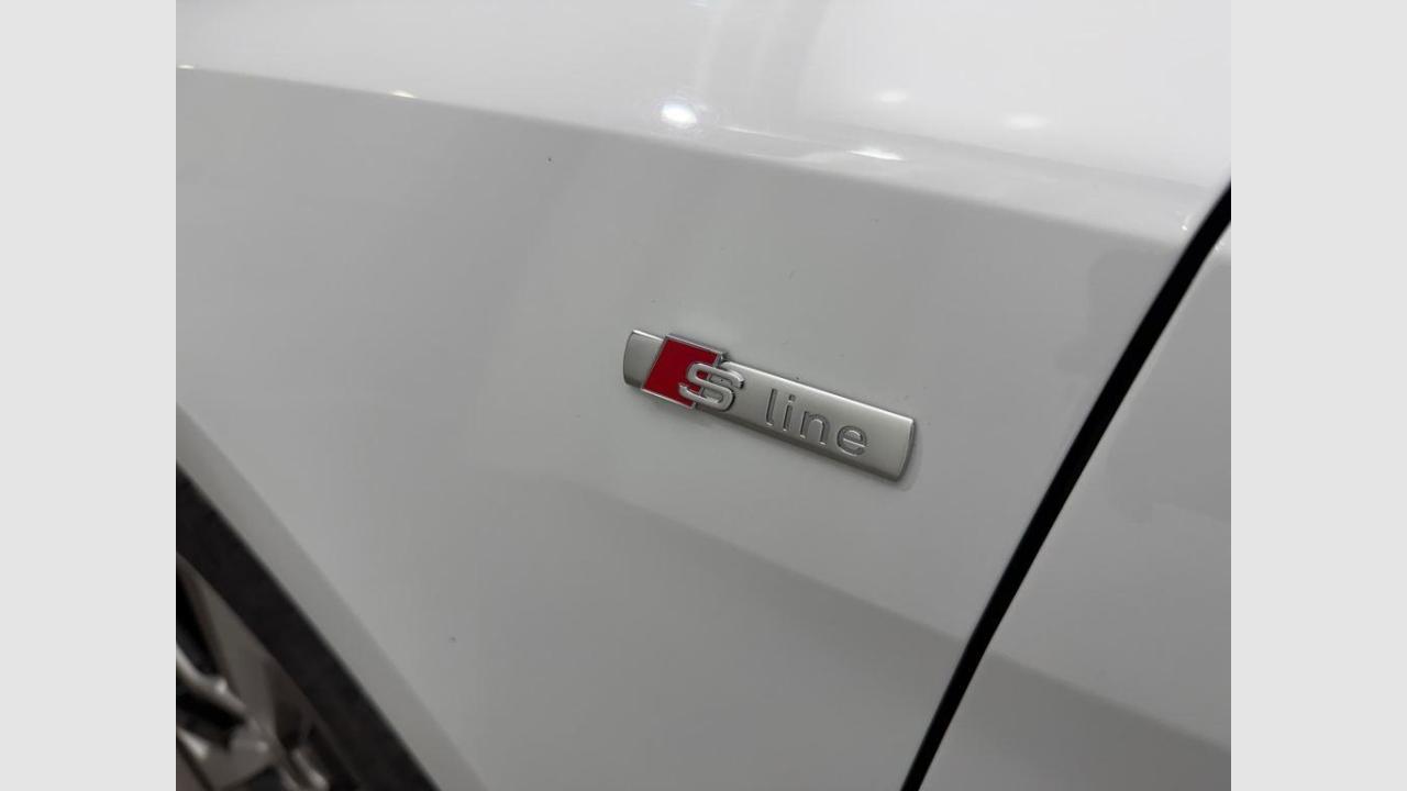 imagen swiper vehículo 18