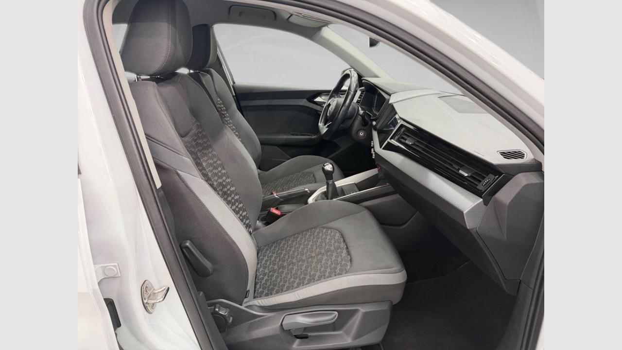 imagen swiper vehículo 9