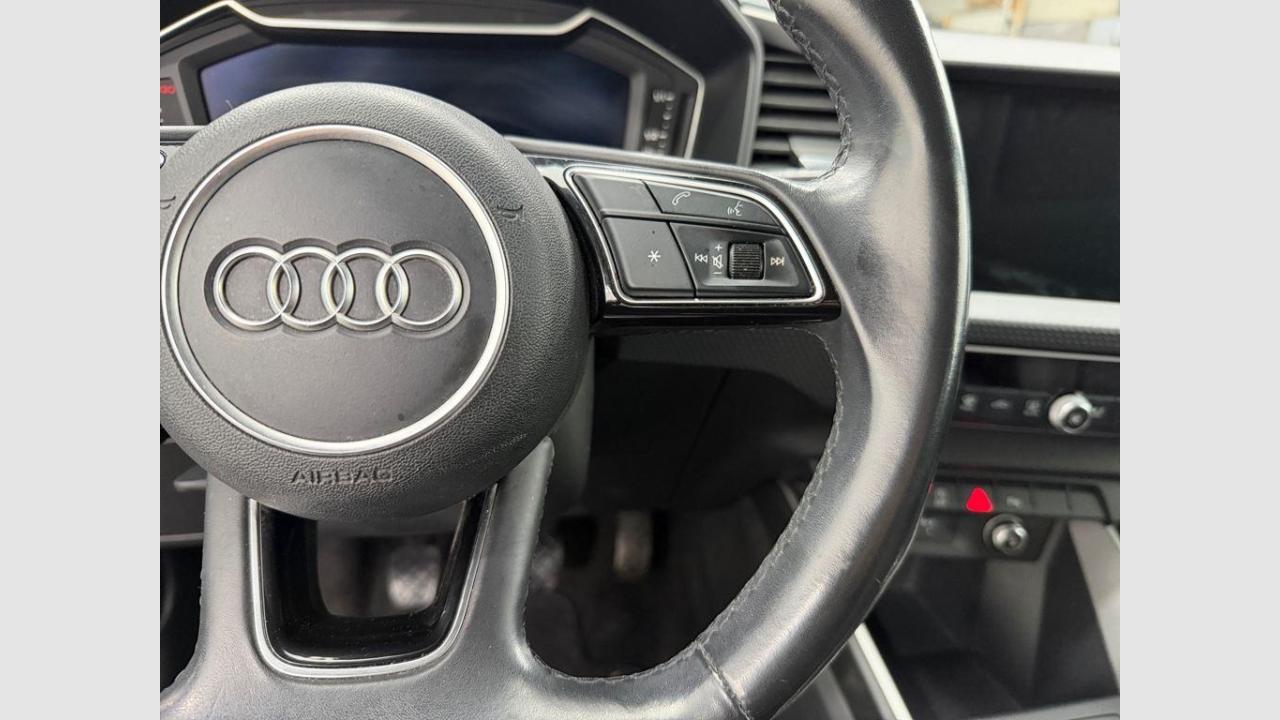 imagen swiper vehículo 16