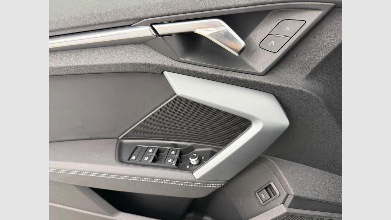 imagen swiper vehículo 15