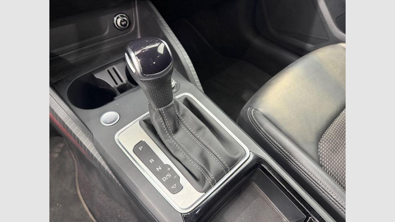 imagen swiper vehículo 18