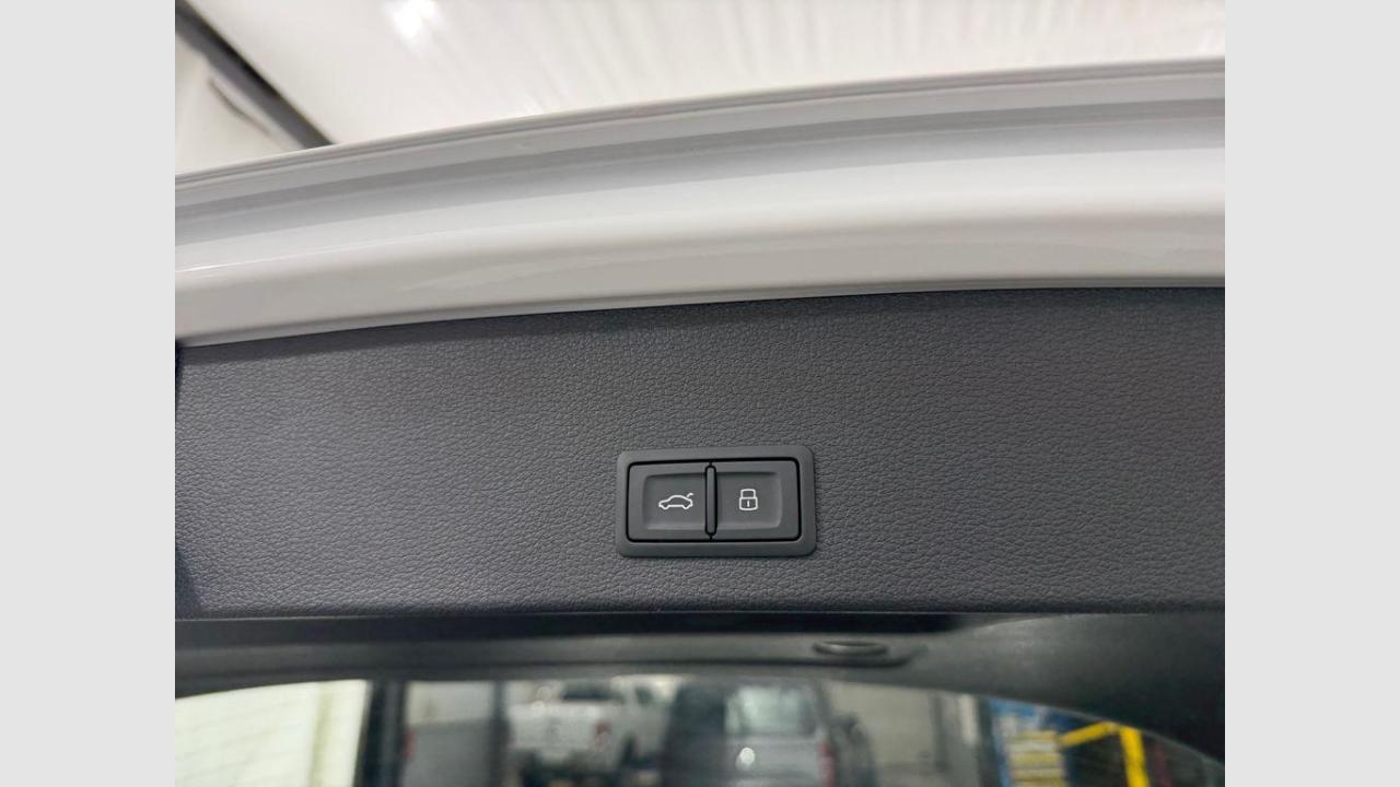 imagen swiper vehículo 11