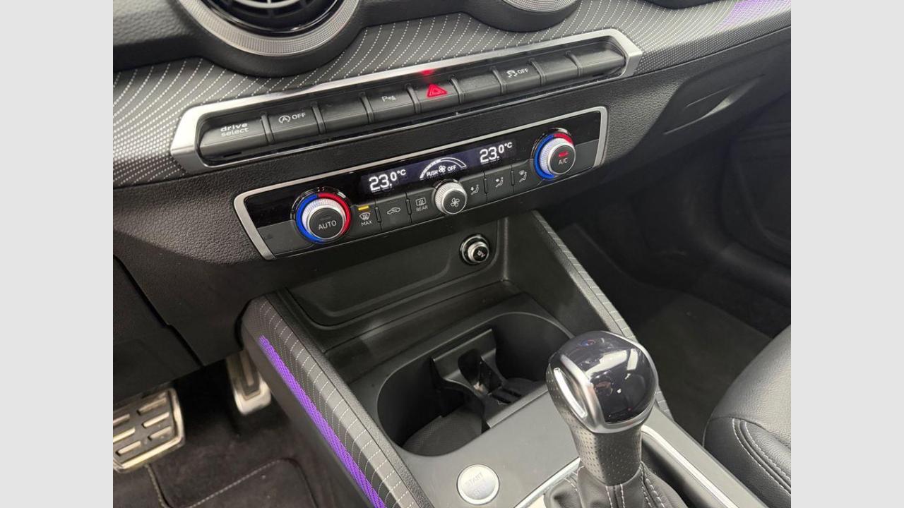 imagen swiper vehículo 19