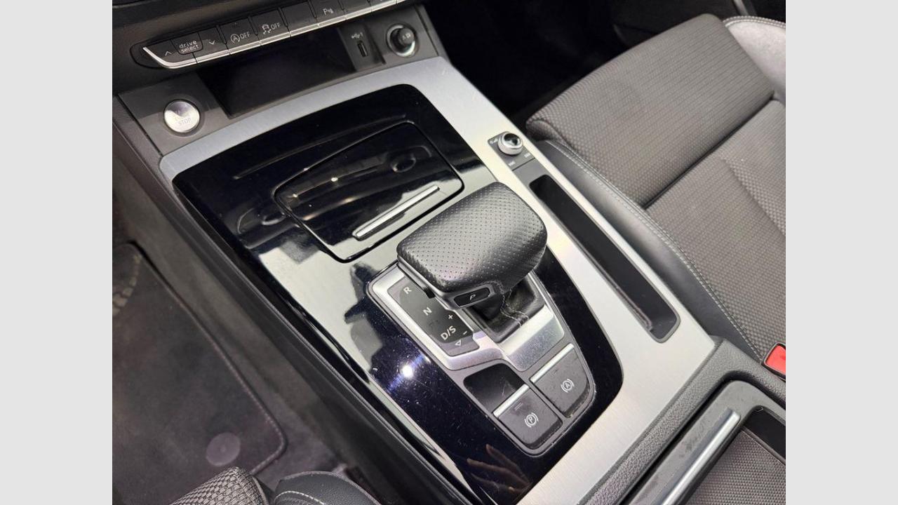 imagen swiper vehículo 17