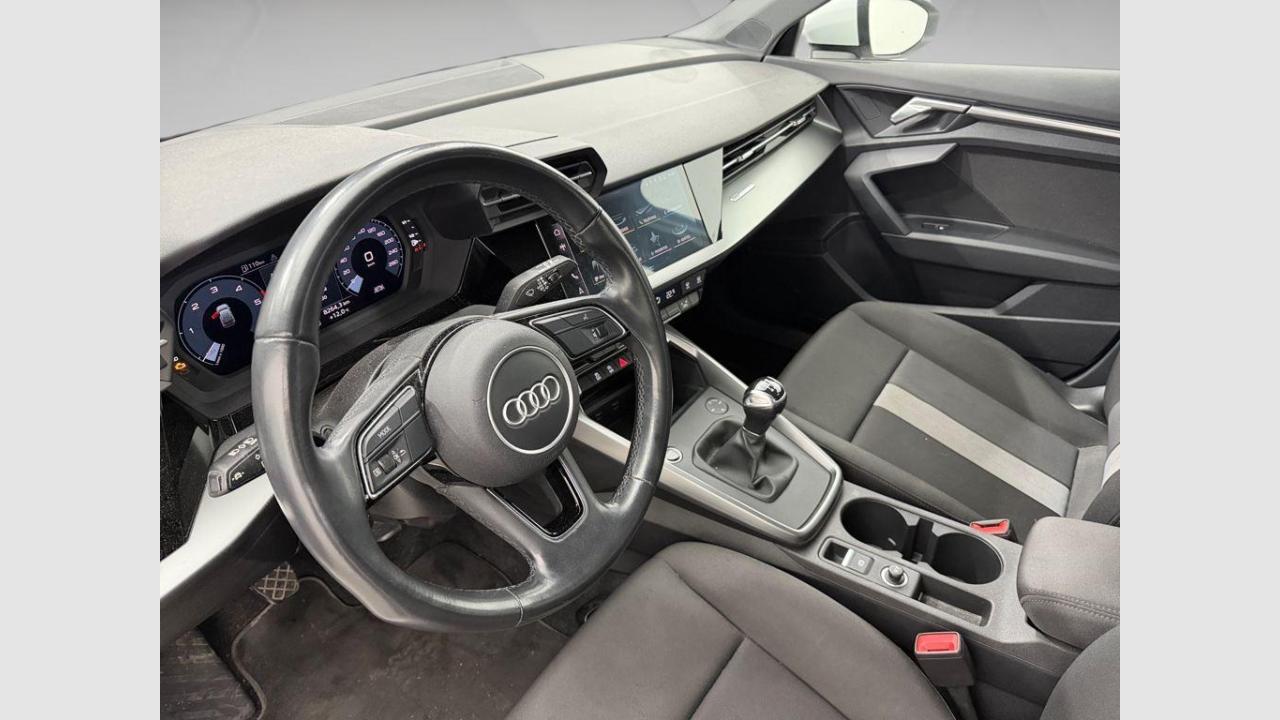 imagen swiper vehículo 12