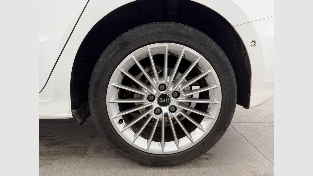 imagen swiper vehículo 18