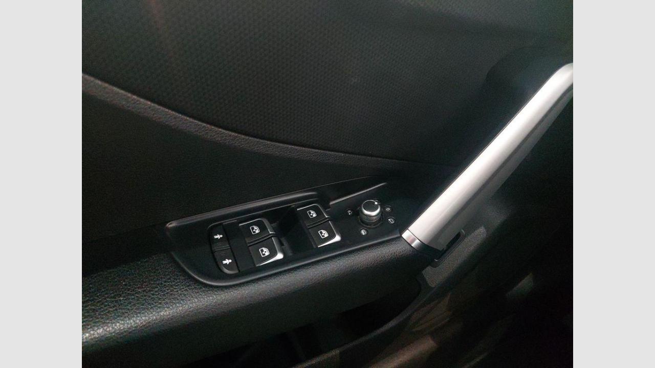 imagen swiper vehículo 13