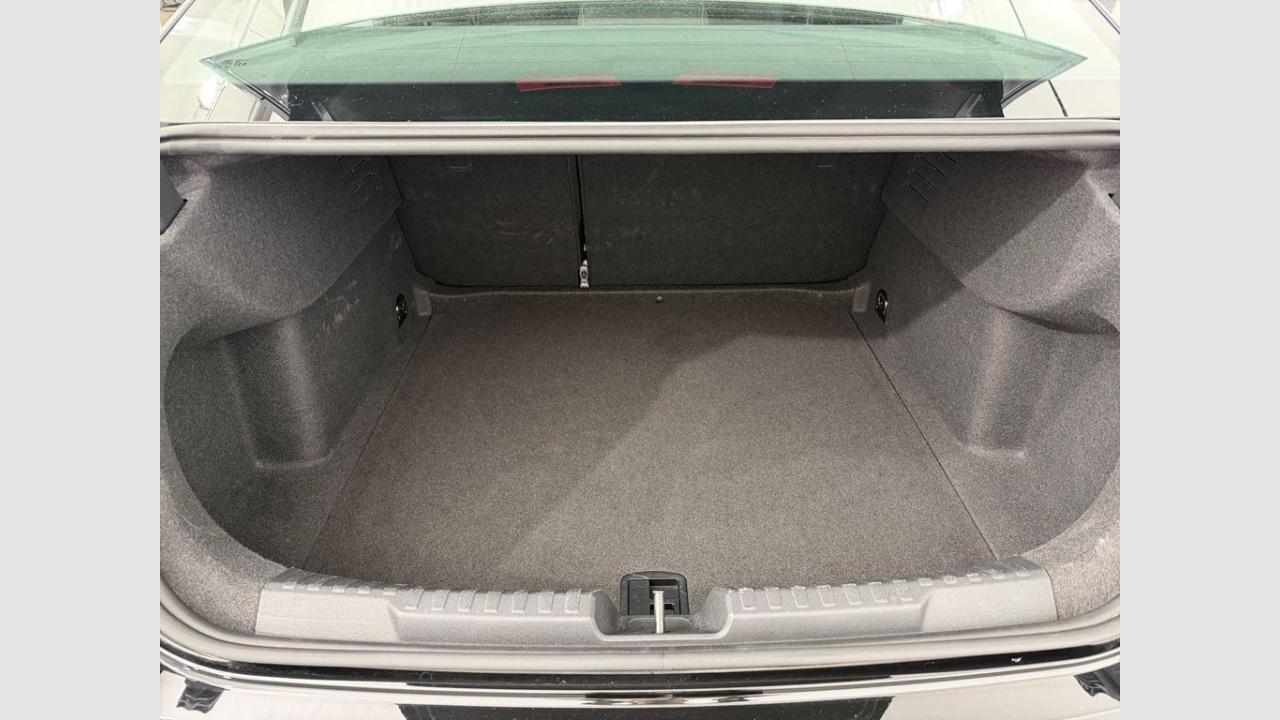 imagen swiper vehículo 10