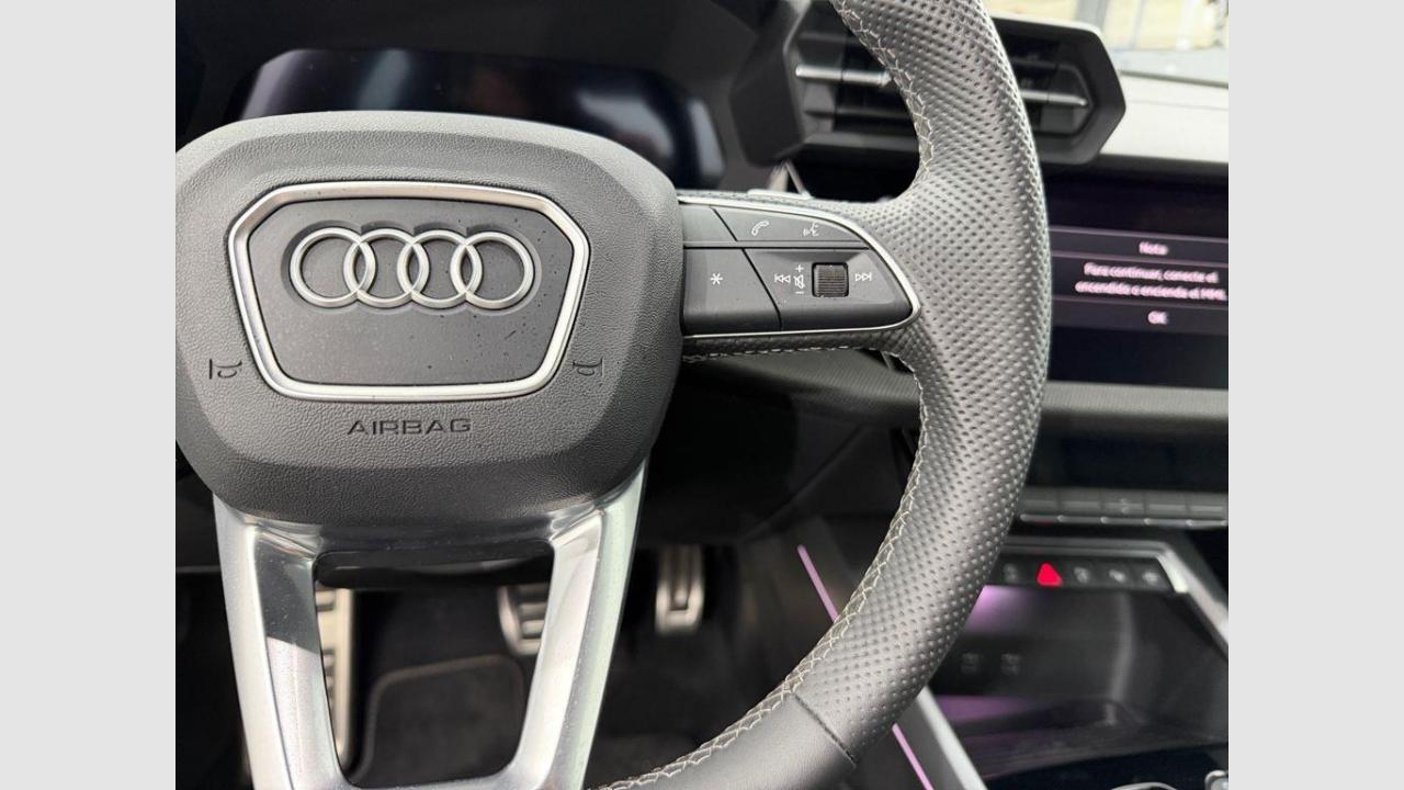 imagen swiper vehículo 16