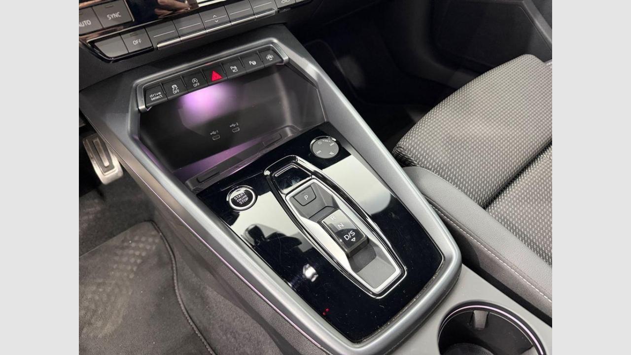 imagen swiper vehículo 17