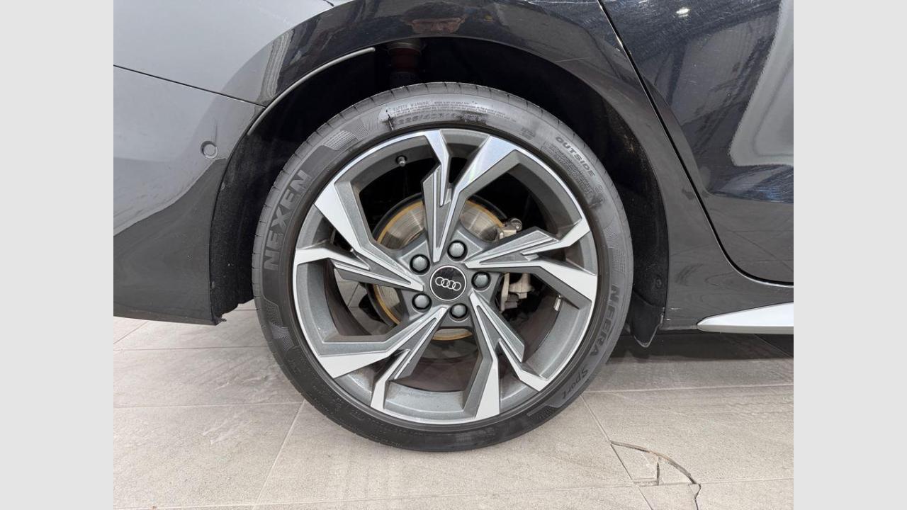 imagen swiper vehículo 19