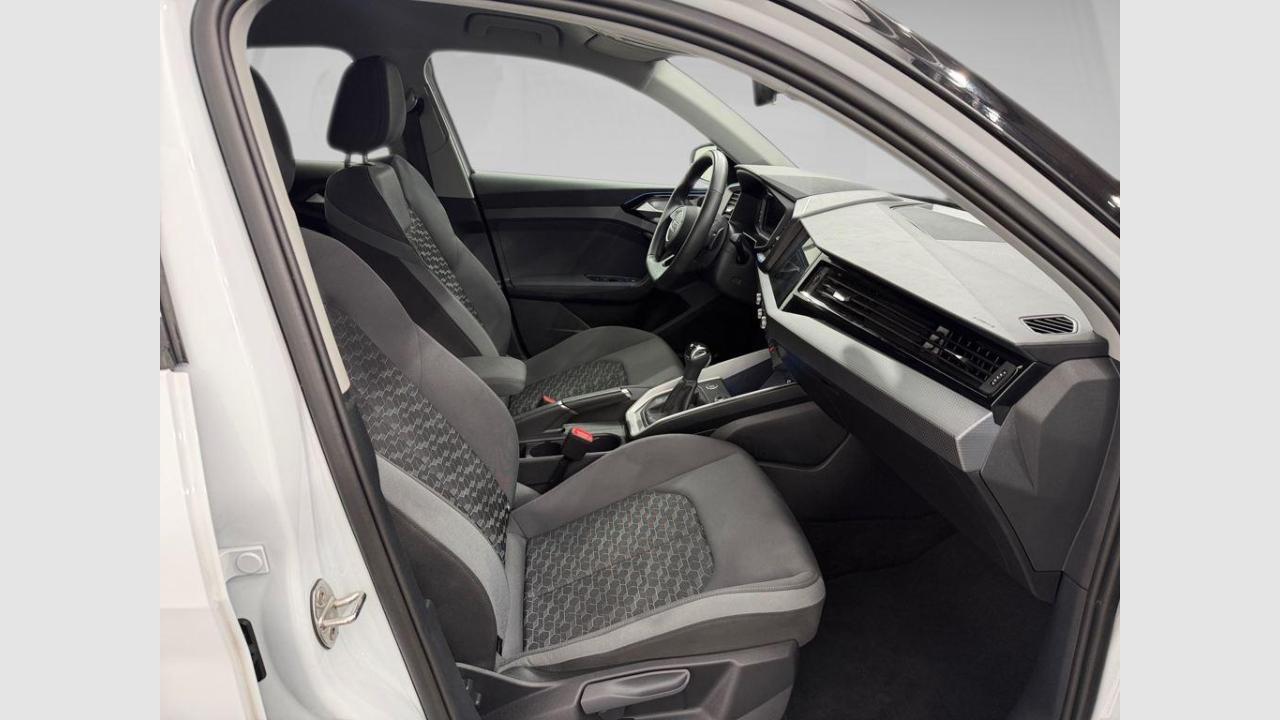 imagen swiper vehículo 9