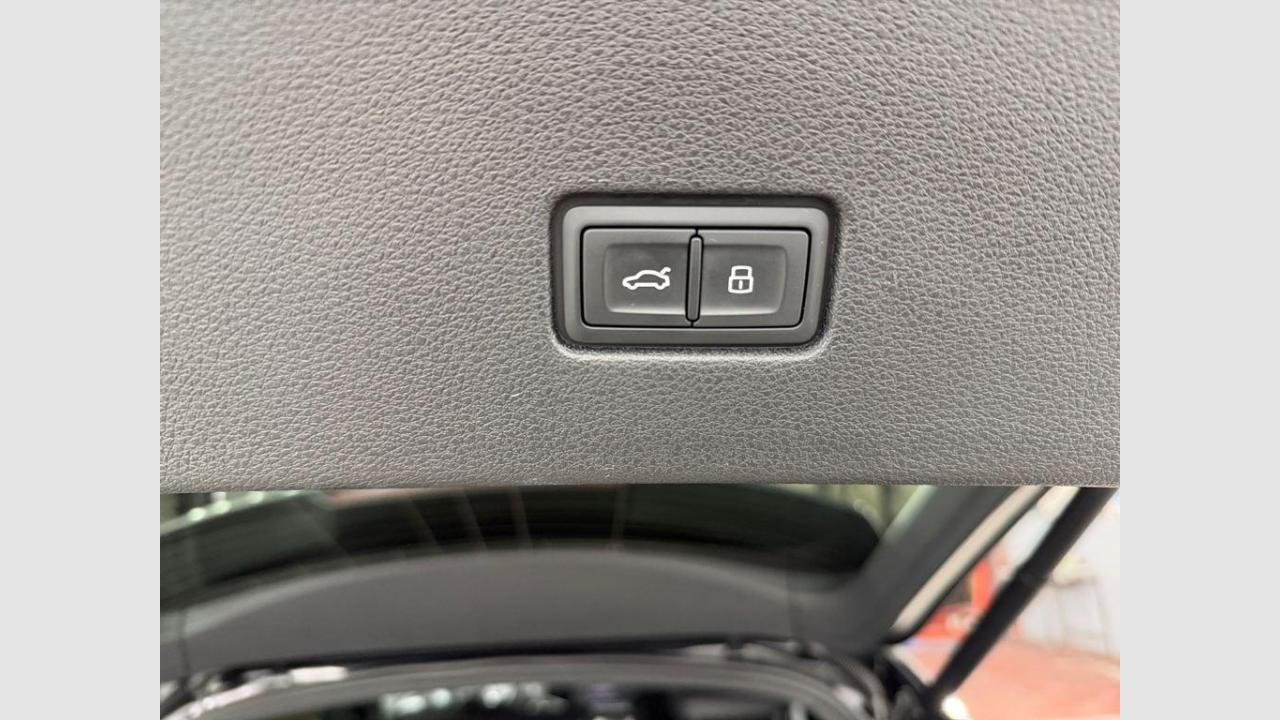 imagen swiper vehículo 11